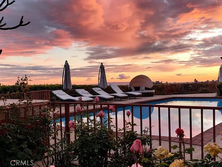 540 Reposado La Habra Heights, CA 90631