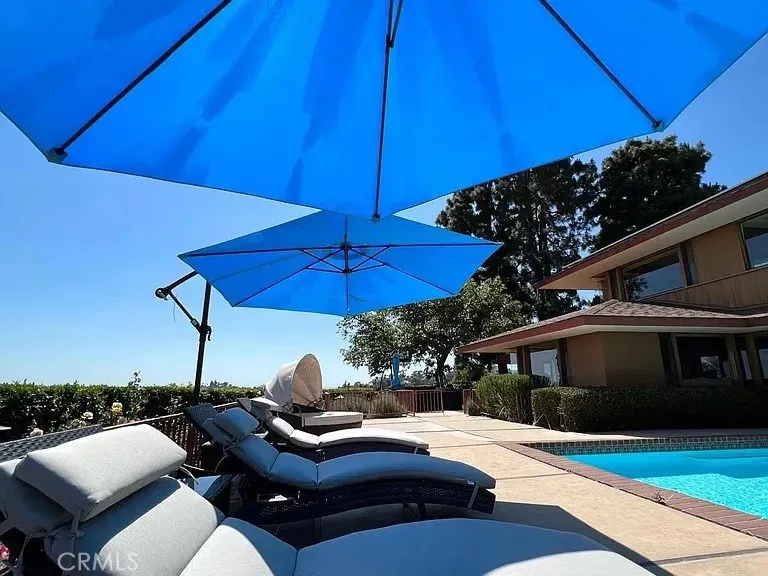 540 Reposado La Habra Heights, CA 90631