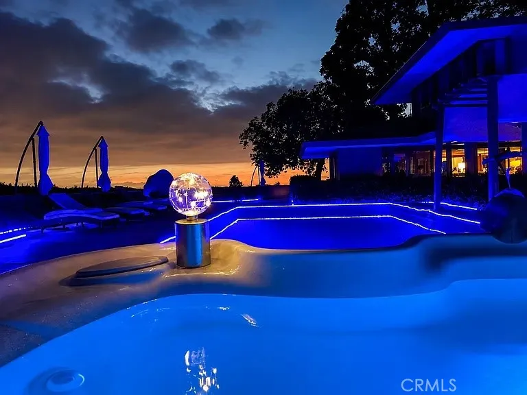 540 Reposado La Habra Heights, CA 90631