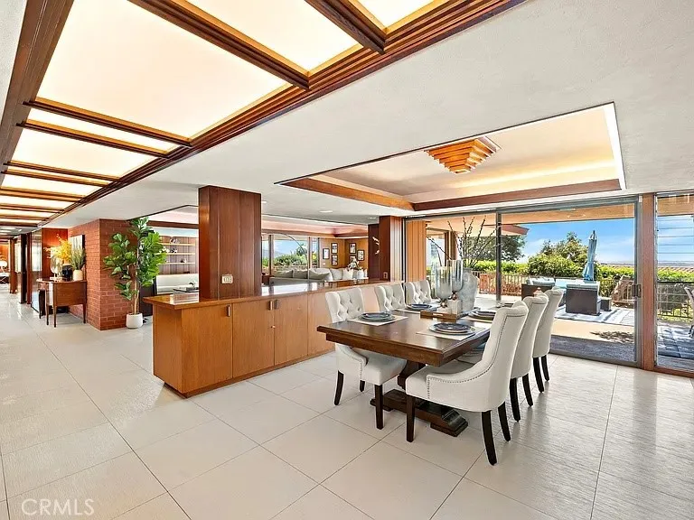 540 Reposado La Habra Heights, CA 90631