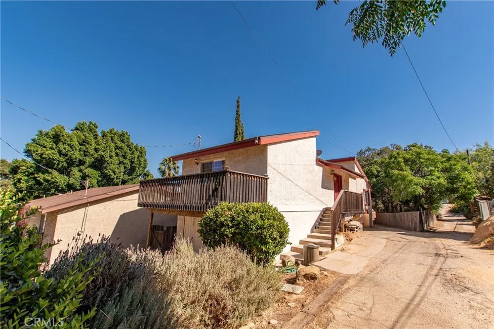 23586 EHLERS DRIVE Chatsworth, CA 91311
