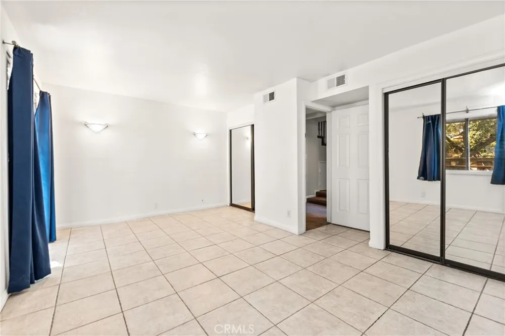 23586 EHLERS DRIVE Chatsworth, CA 91311