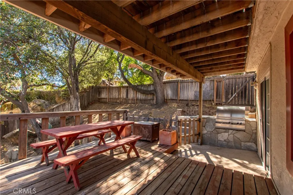 23586 EHLERS DRIVE Chatsworth, CA 91311