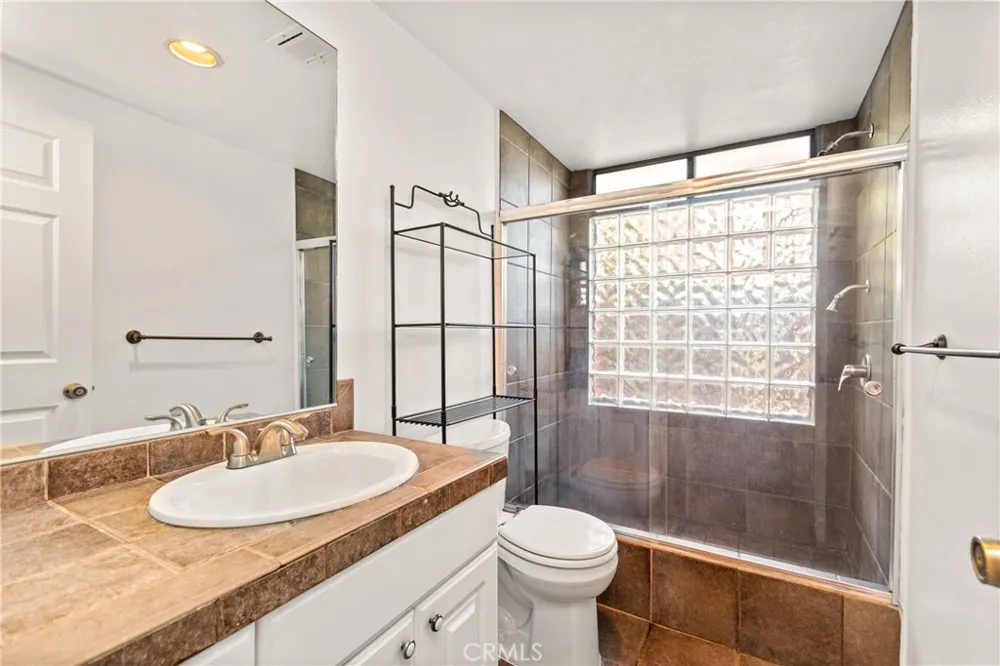 23586 EHLERS DRIVE Chatsworth, CA 91311