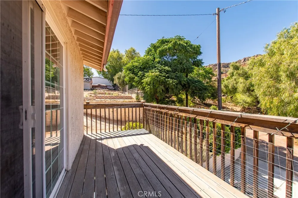 23586 EHLERS DRIVE Chatsworth, CA 91311