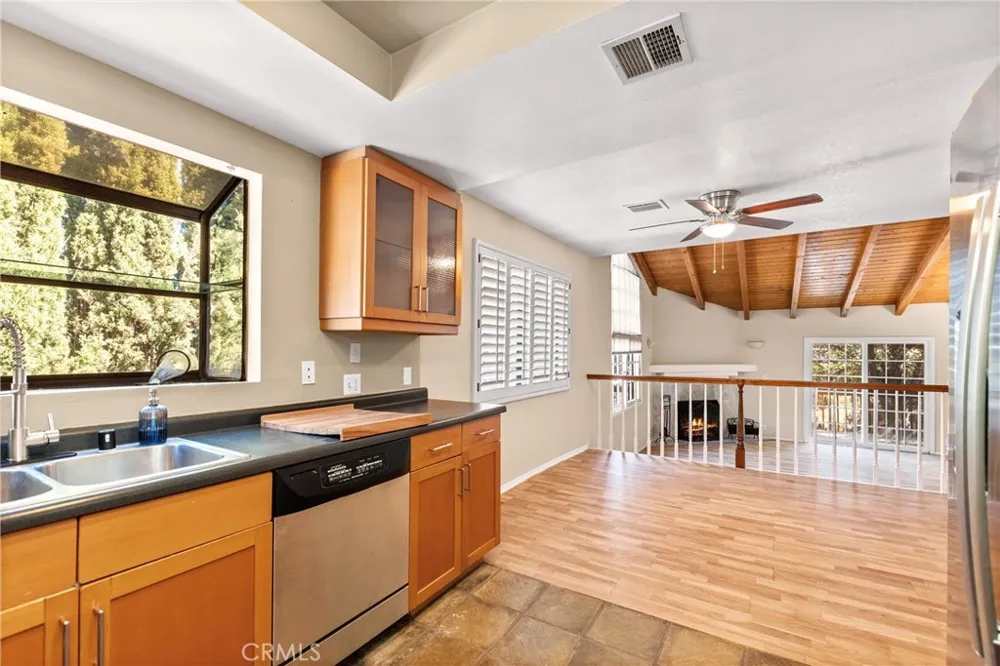 23586 EHLERS DRIVE Chatsworth, CA 91311