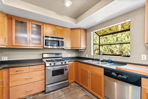 23586 EHLERS DRIVE