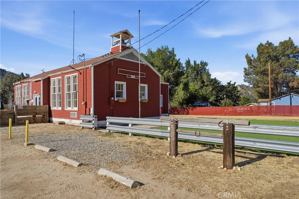 15782 Caliente Creek Caliente, CA 93518