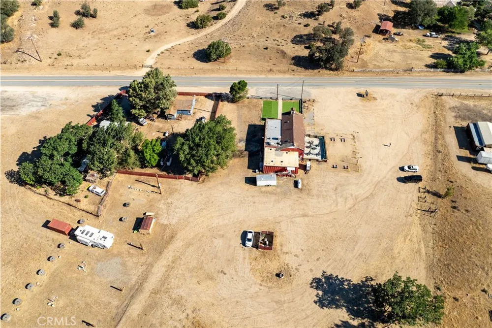 15782 Caliente Creek Caliente, CA 93518