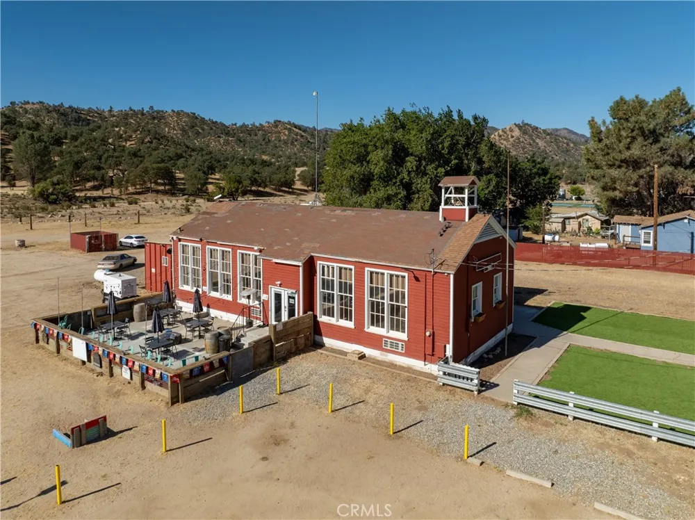 15782 Caliente Creek Caliente, CA 93518