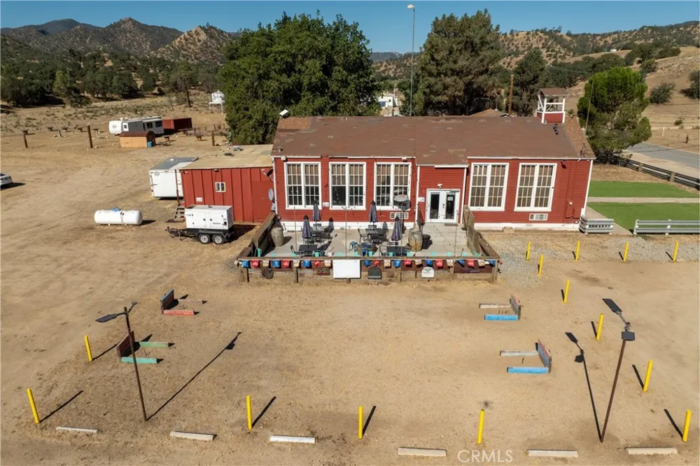 15782 Caliente Creek Caliente, CA 93518