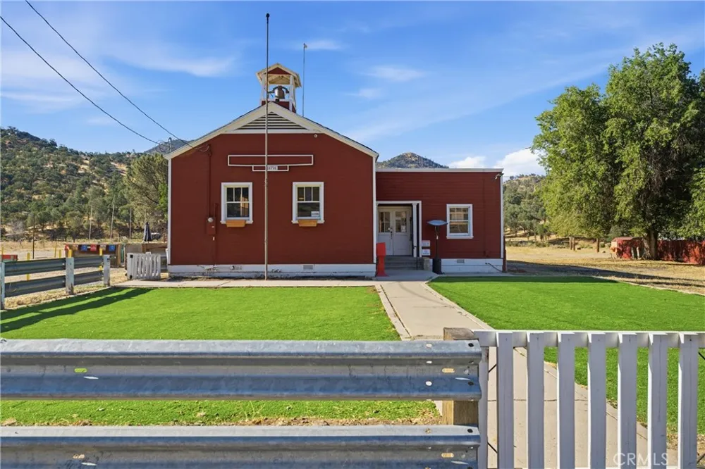 15782 Caliente Creek Caliente, CA 93518