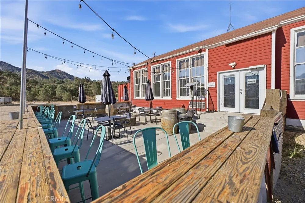 15782 Caliente Creek Caliente, CA 93518