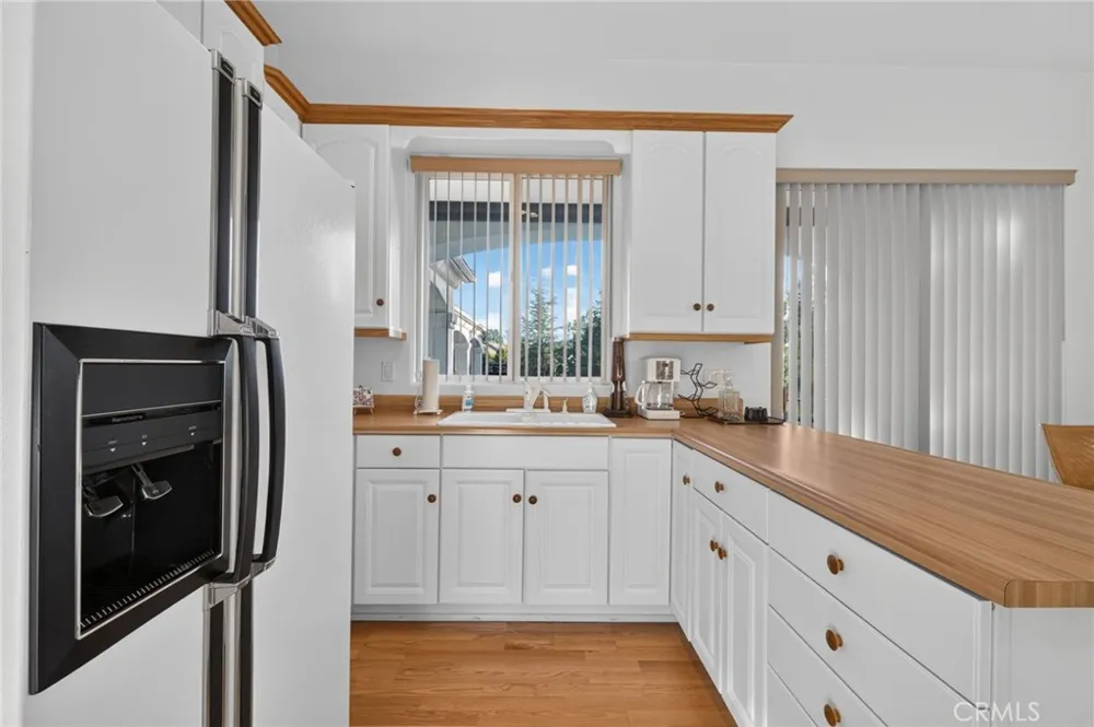 29930 Via Norte Temecula, CA 92591