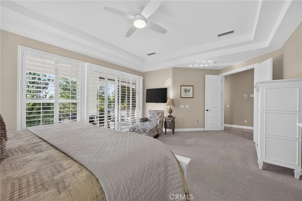 29930 Via Norte Temecula, CA 92591