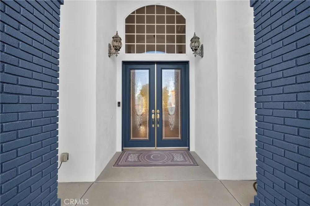 29930 Via Norte Temecula, CA 92591