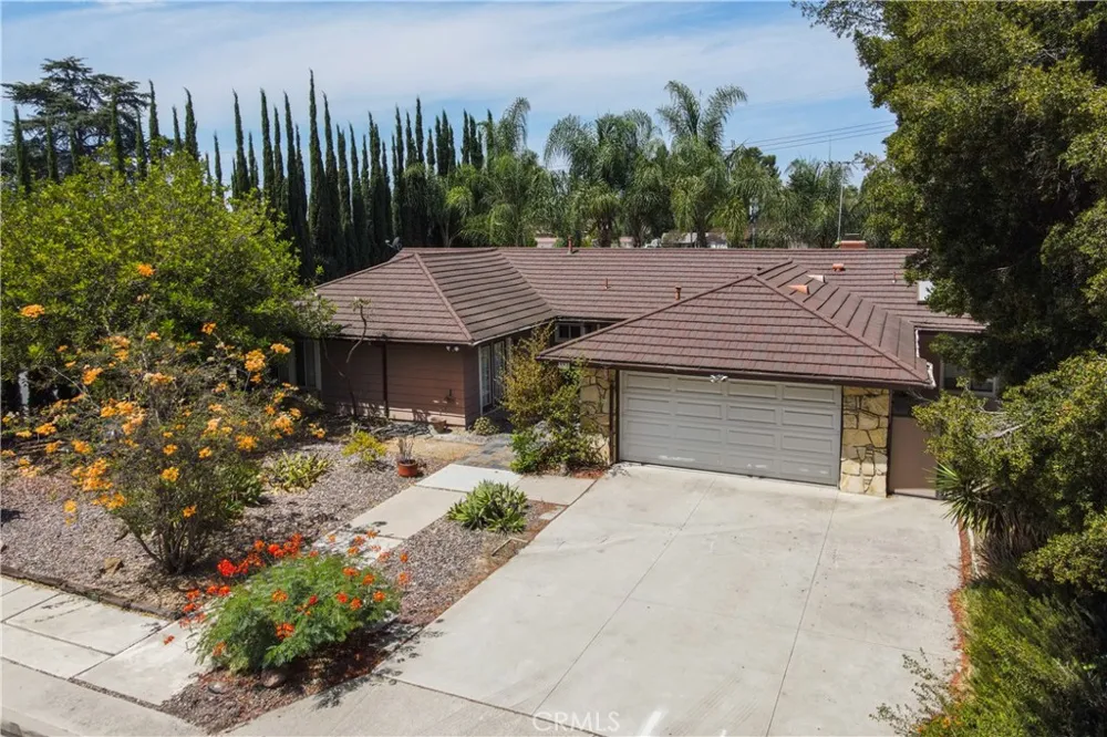 993 Verona Fullerton, CA 92835