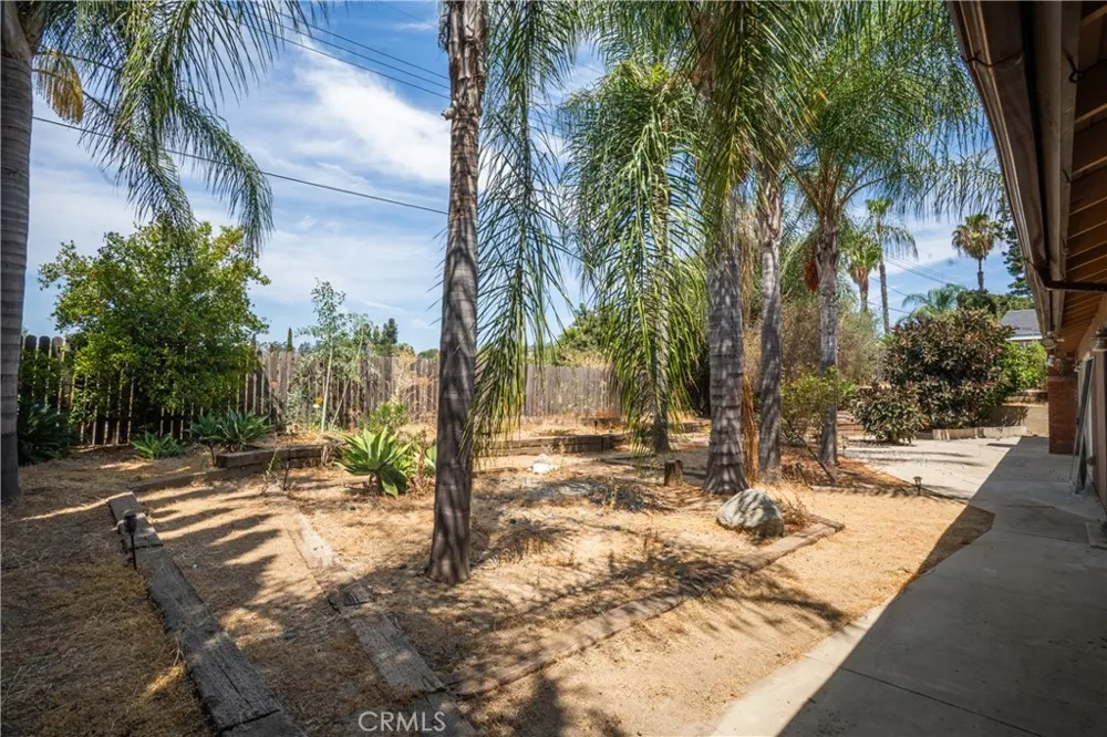 993 Verona Fullerton, CA 92835