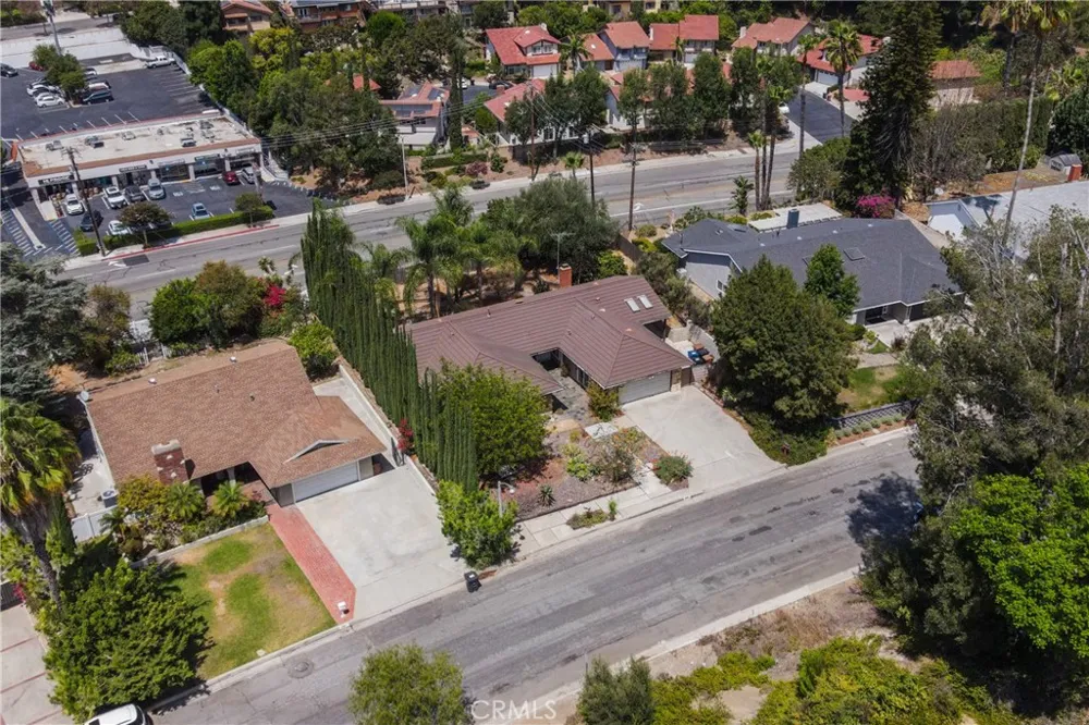 993 Verona Fullerton, CA 92835