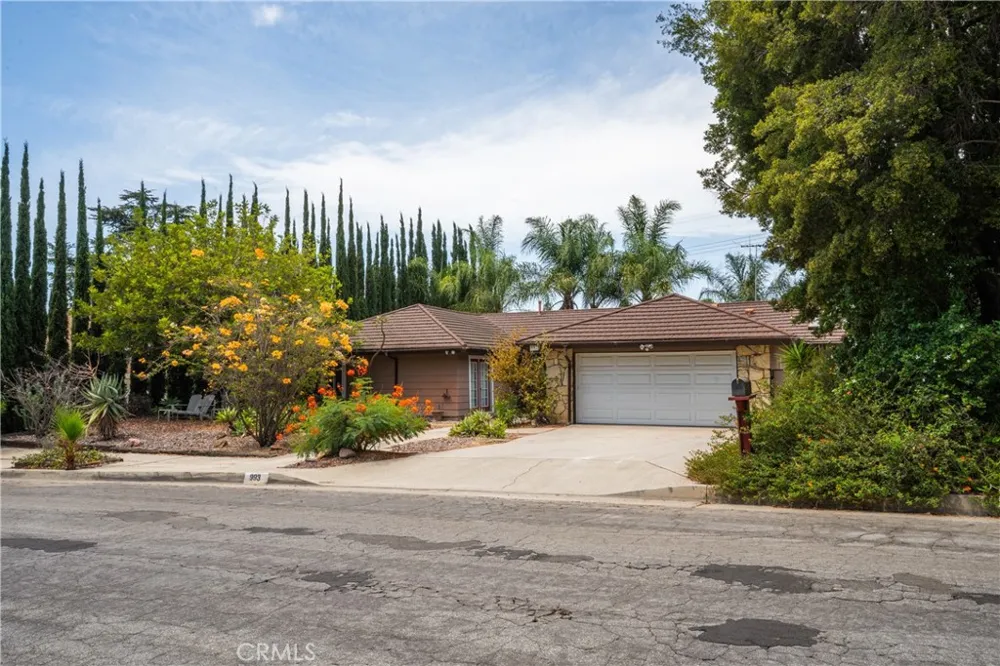 993 Verona Fullerton, CA 92835