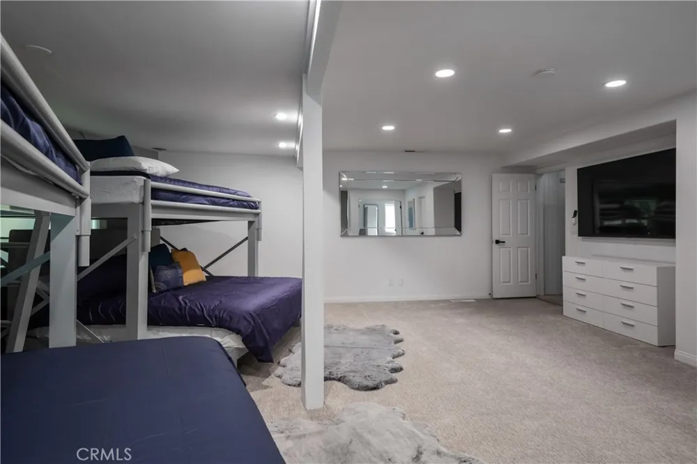 27555 North Bay Lake Arrowhead, CA 92352