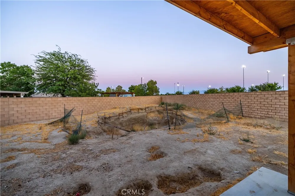 43021 Artesia Court Lancaster, CA 93535