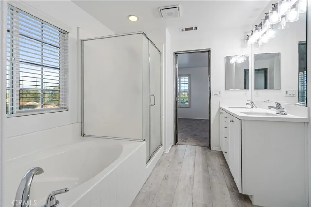 43021 Artesia Court Lancaster, CA 93535