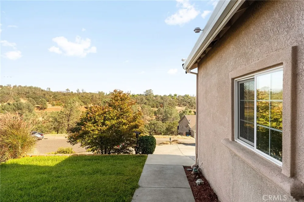 304 Mira Loma Drive Oroville, CA 95965