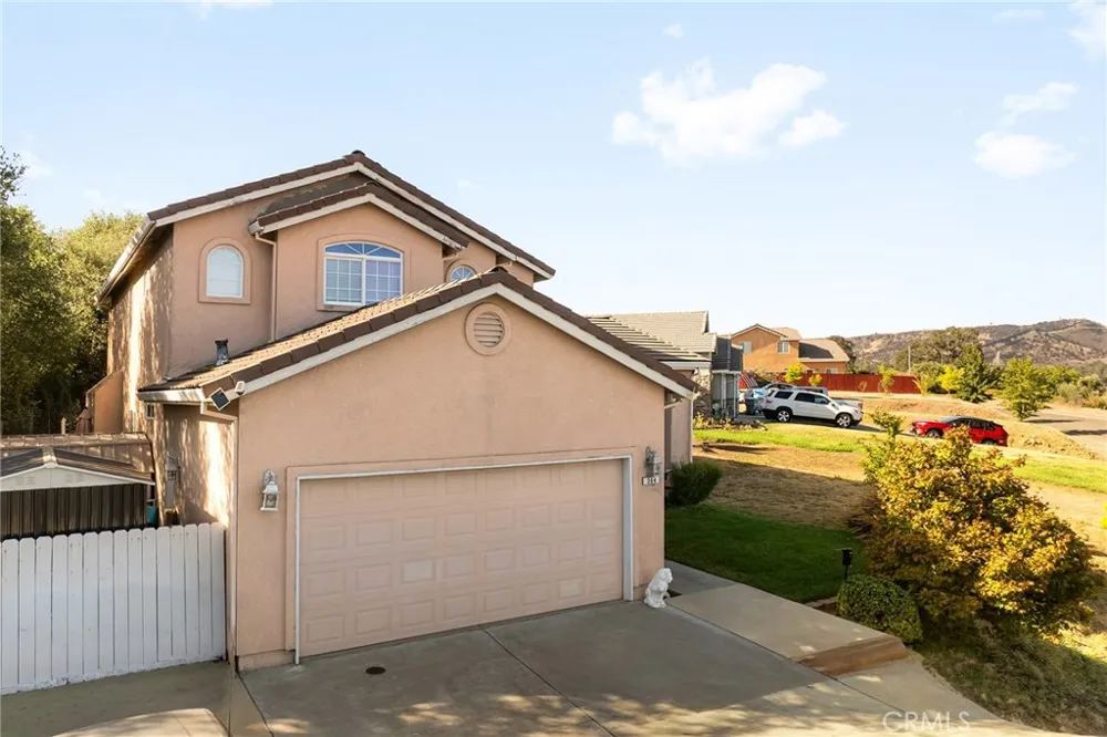 304 Mira Loma Drive Oroville, CA 95965