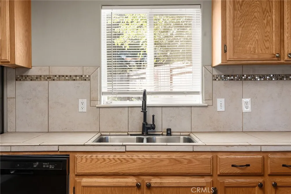304 Mira Loma Drive Oroville, CA 95965