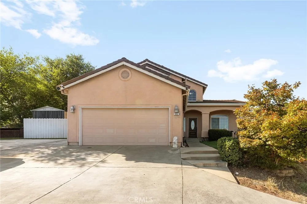 304 Mira Loma Drive Oroville, CA 95965