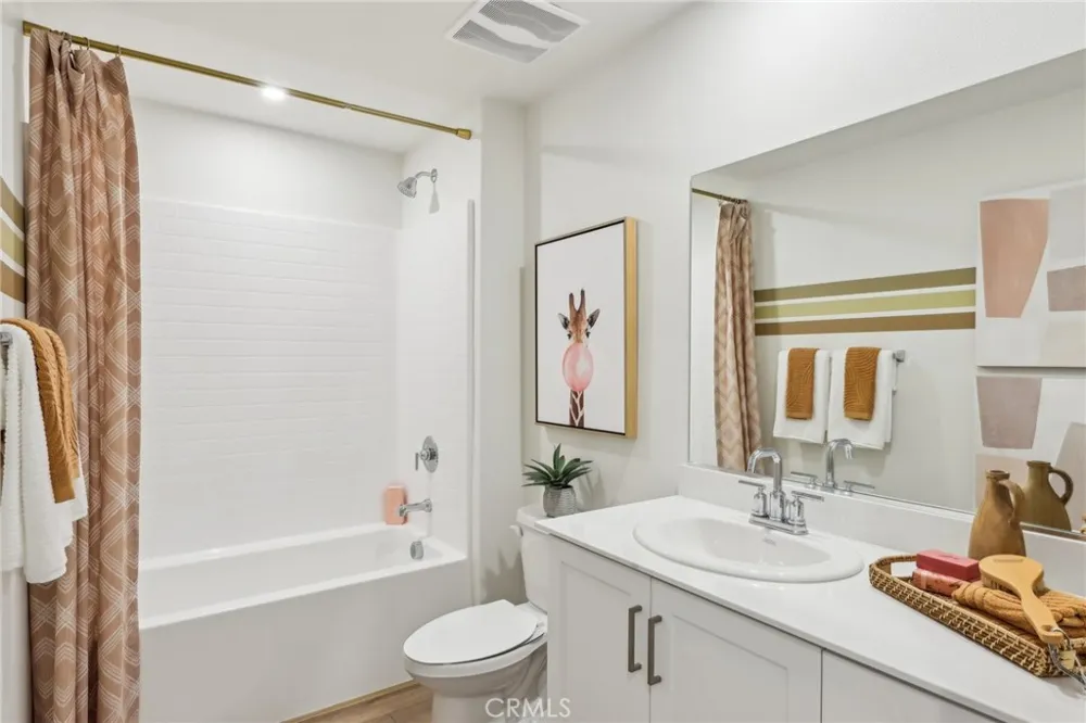 6382 Moonfire Lane #3 Fontana, CA 92336