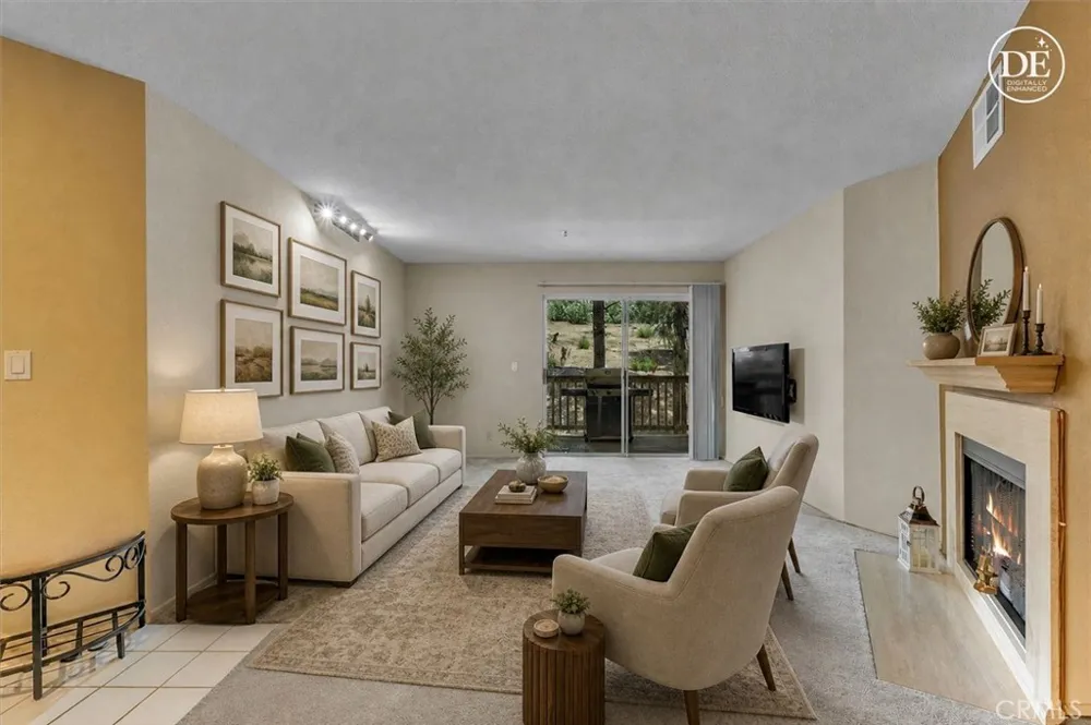 5837 Oak Bend #311 Oak Park, CA 91377