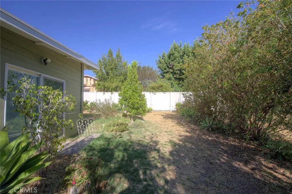 10610 Woodward Sunland, CA 91040