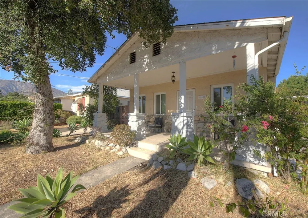 10610 Woodward Sunland, CA 91040