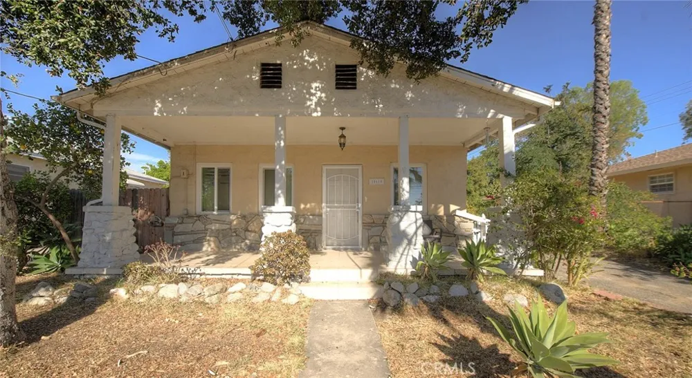 10610 Woodward Sunland, CA 91040