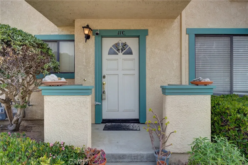 1277 Belridge #11C Oceano, CA 93445