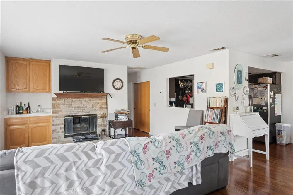 1277 Belridge #11C Oceano, CA 93445