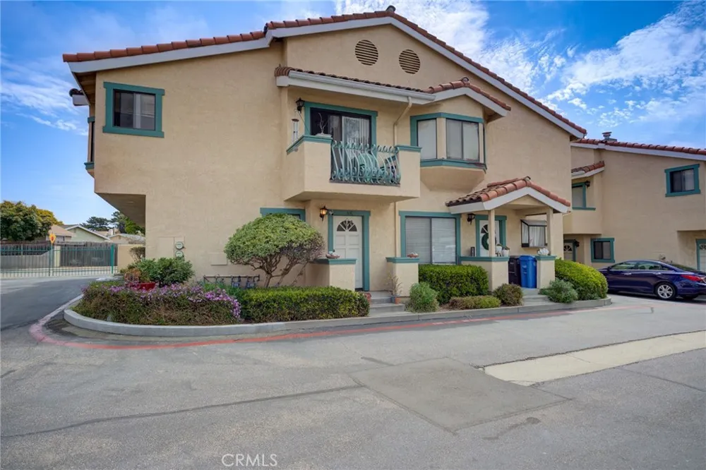 1277 Belridge #11C Oceano, CA 93445