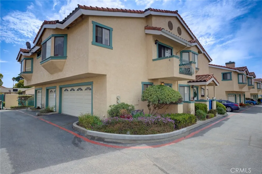 1277 Belridge #11C Oceano, CA 93445