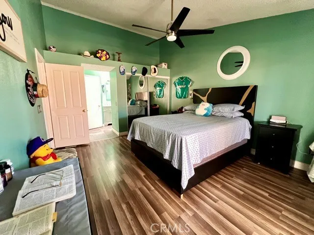 37469 Cambridge Lane Palmdale, CA 93550