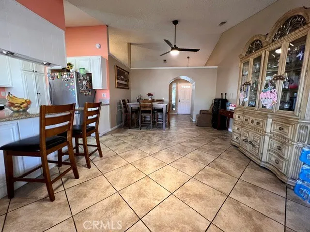 37469 Cambridge Lane Palmdale, CA 93550