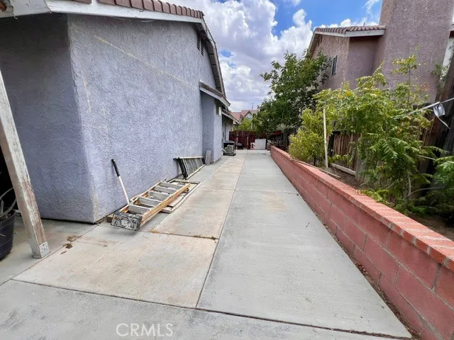 37469 Cambridge Lane Palmdale, CA 93550