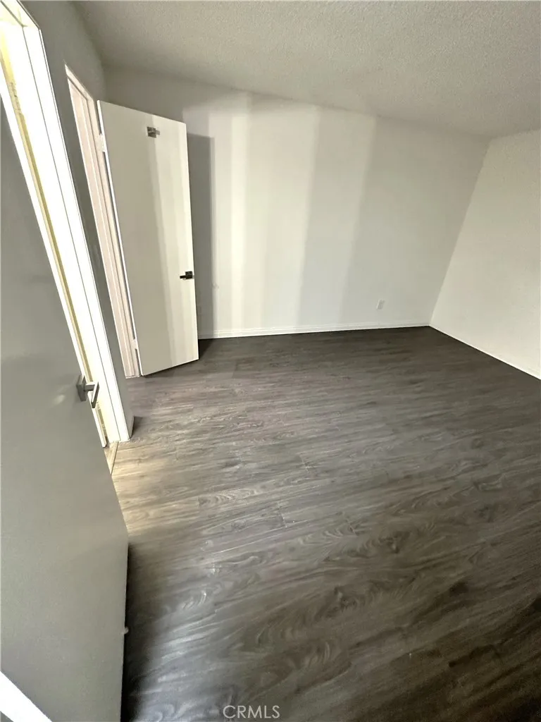 18225 Kingsdale Avenue #103 Redondo Beach, CA 90278