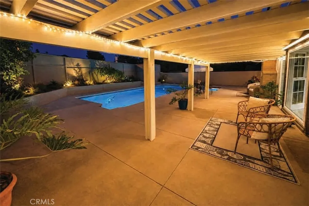 25312 Pike Laguna Hills, CA 92653