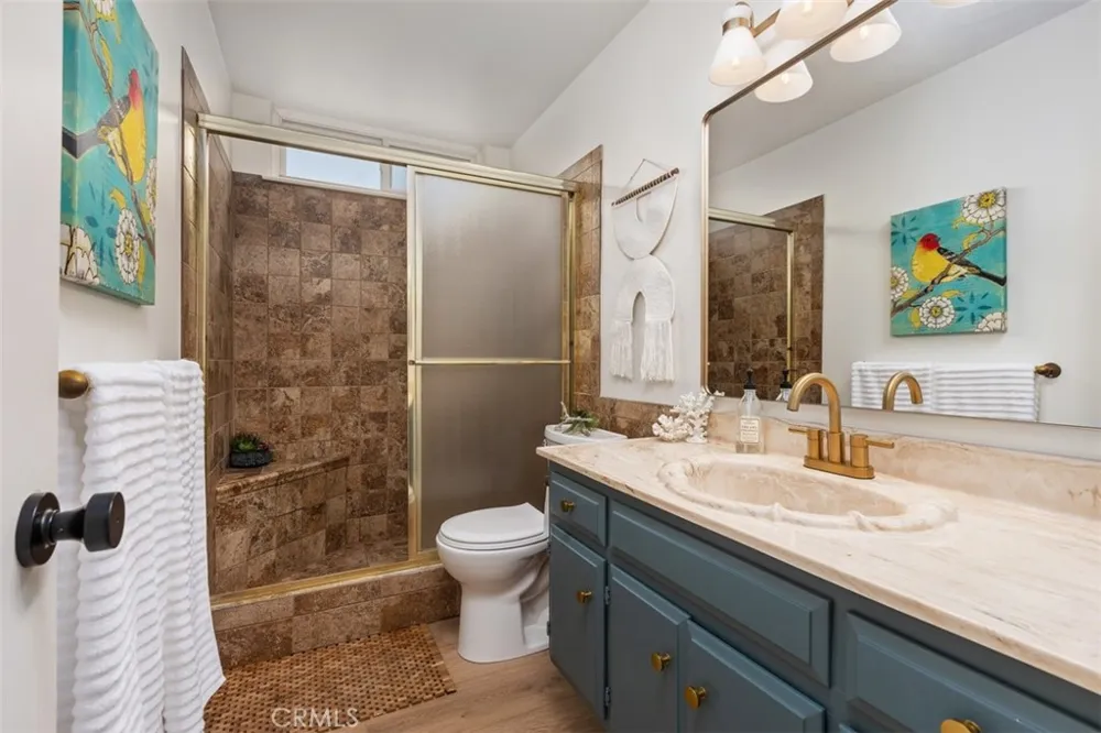 25312 Pike Laguna Hills, CA 92653