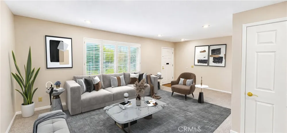 4042 Orange Avenue Cypress, CA 90630