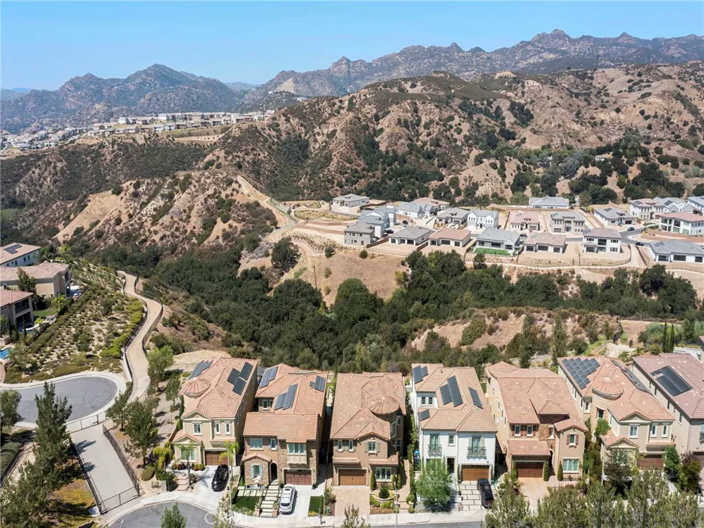 11911 Ancona Porter Ranch, CA 91326