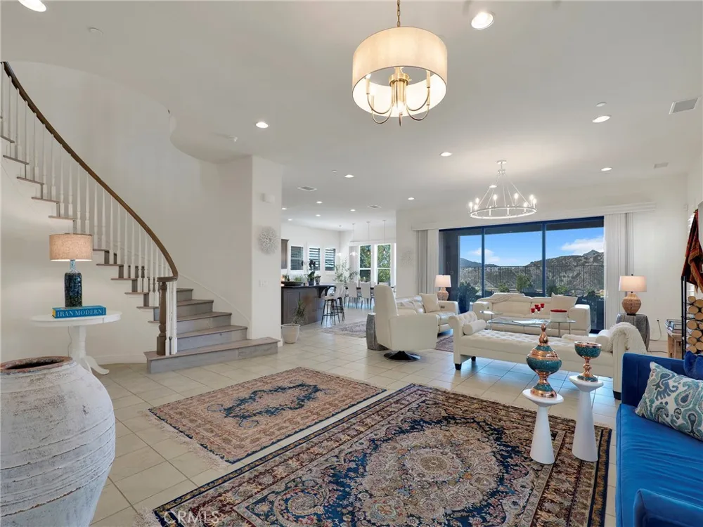 11911 Ancona Porter Ranch, CA 91326
