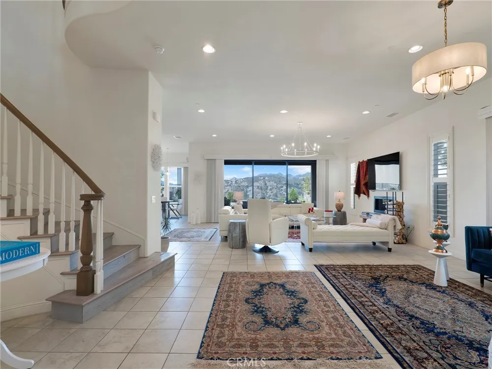 11911 Ancona Porter Ranch, CA 91326